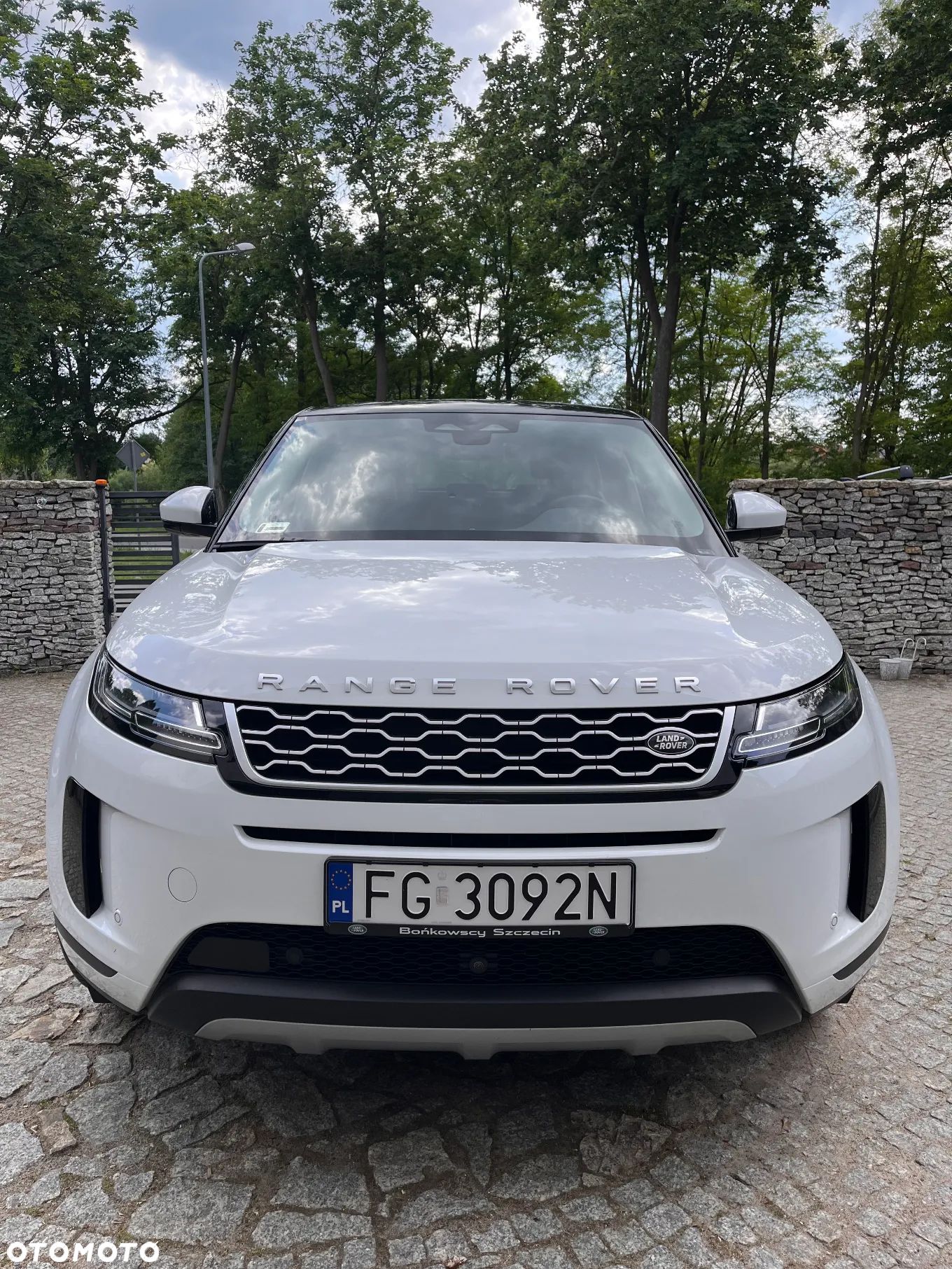 Land Rover Range Rover Evoque - 1