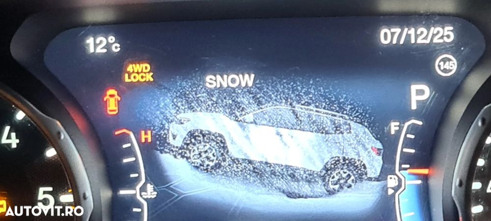 Jeep Compass 2.0 M-Jet 4x4 AT Limited - 24