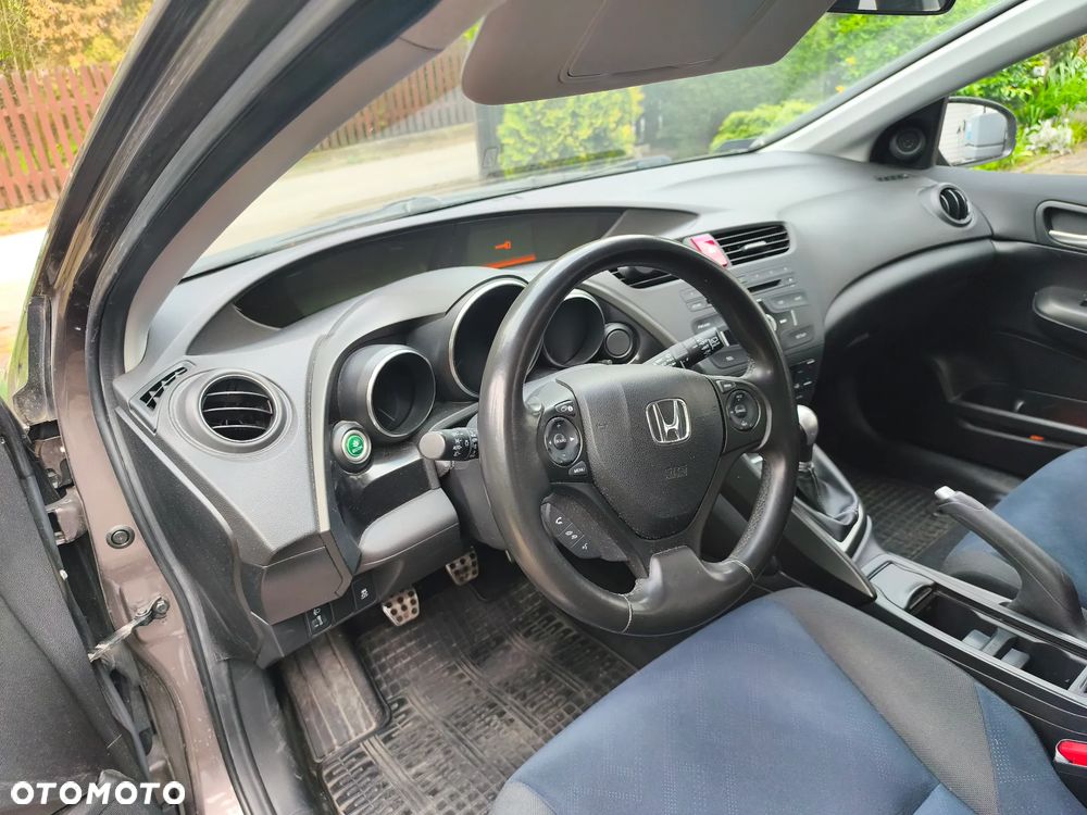 Honda Civic 1.8 Sport - 6