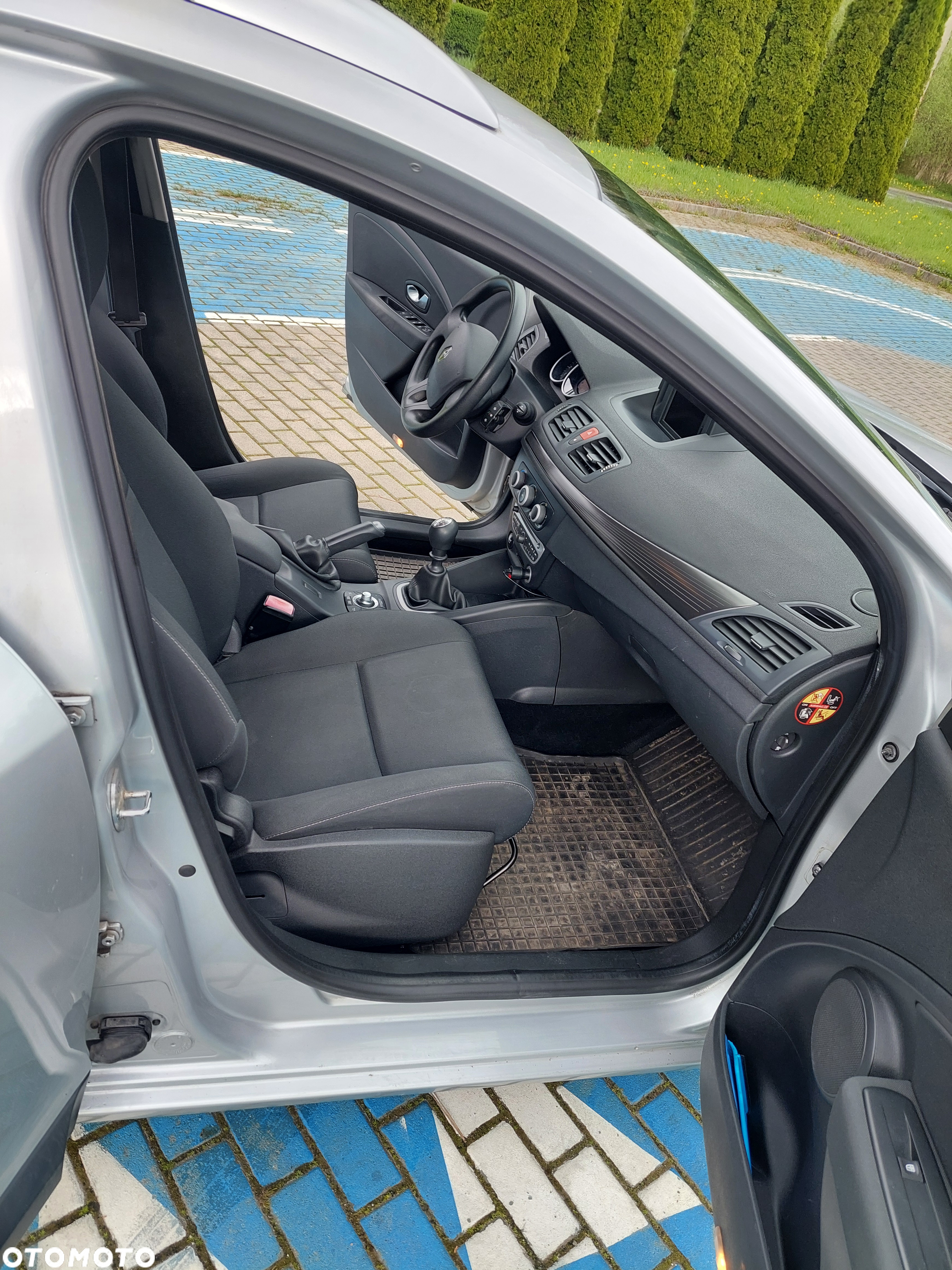 Renault Megane dCi 110 FAP Dynamique - 10