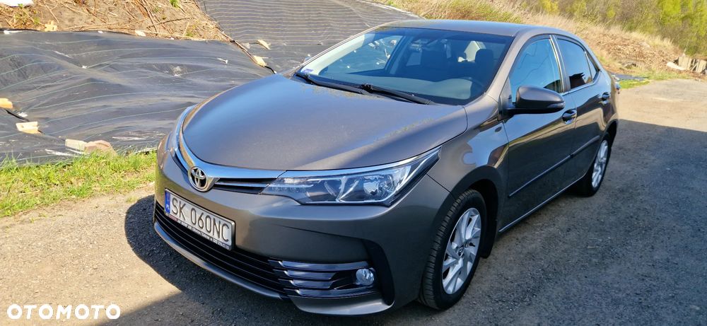 Toyota Corolla 1.6 Comfort - 3