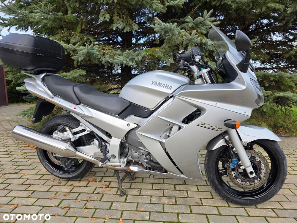 Yamaha FJR - 10