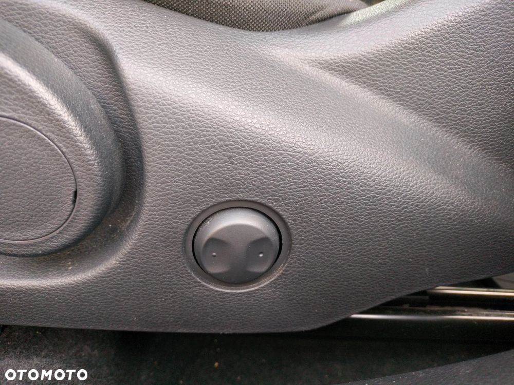 Kia Ceed 1.5 T-GDI M - 19