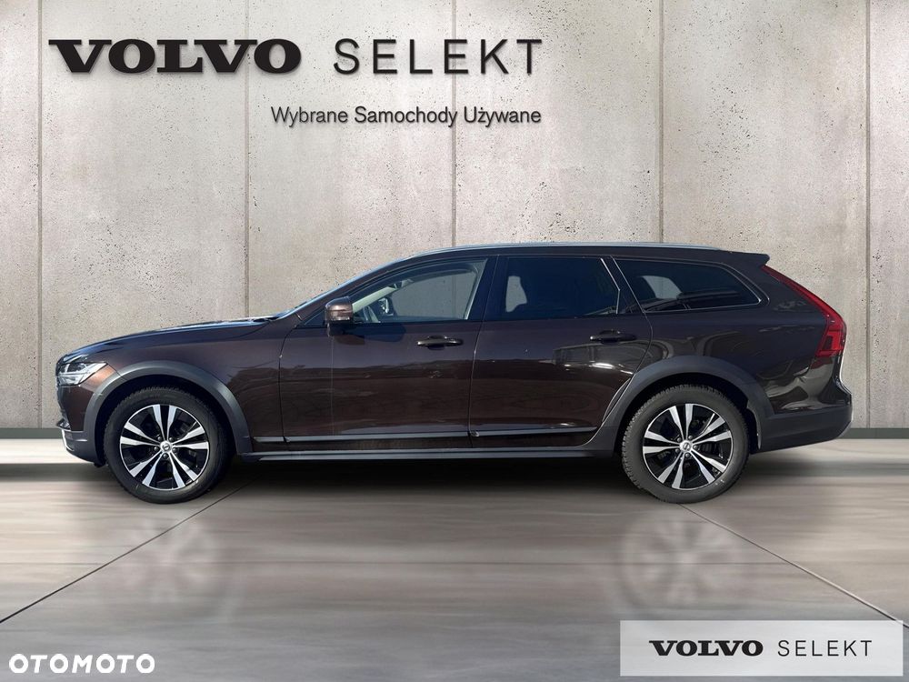 Volvo V90 Cross Country - 2