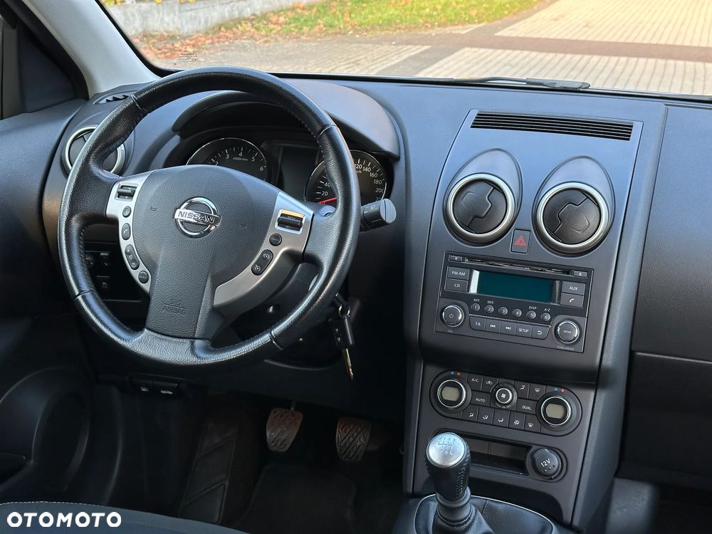 Nissan Qashqai 2.0 4 x 4 tekna - 9
