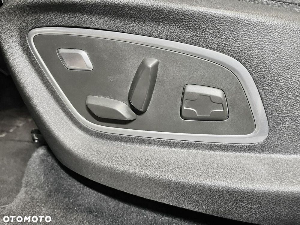 Renault Grand Scenic ENERGY dCi 160 EDC INITIALE PARIS - 16