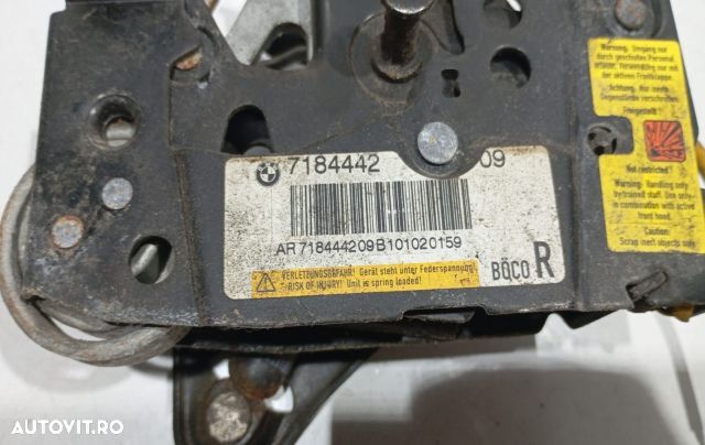 Broasca capota dreapta 7184442 BMW Seria 5 F10 [2009 - 2013] - 2