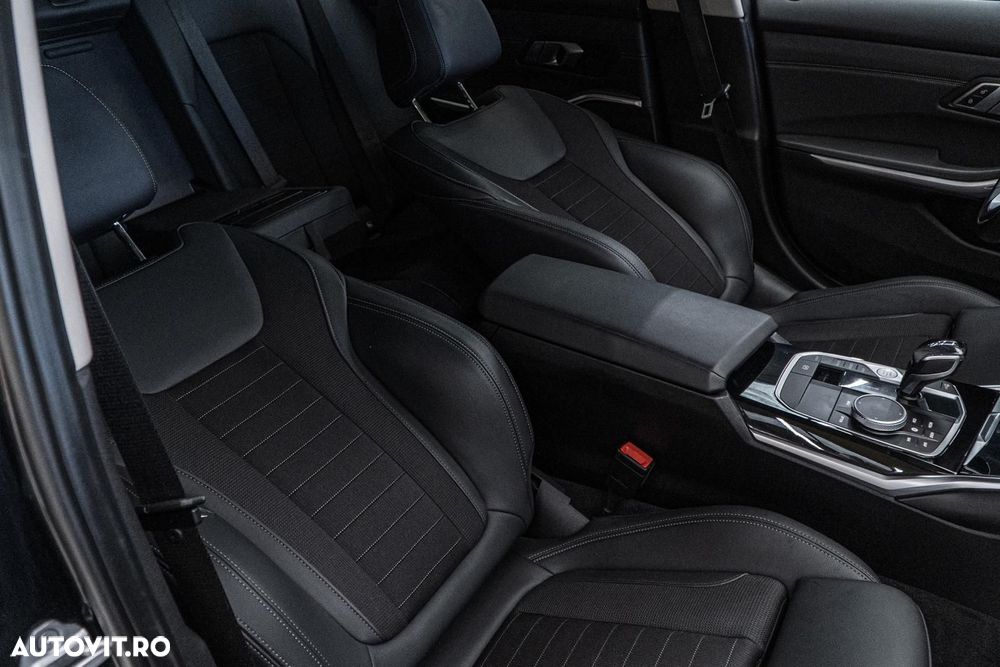 BMW Seria 3 318i Aut. Sport Line - 37
