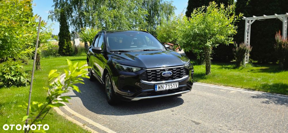 Ford Kuga - 10