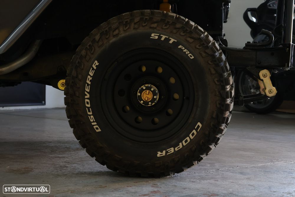 Toyota Land Cruiser - 19