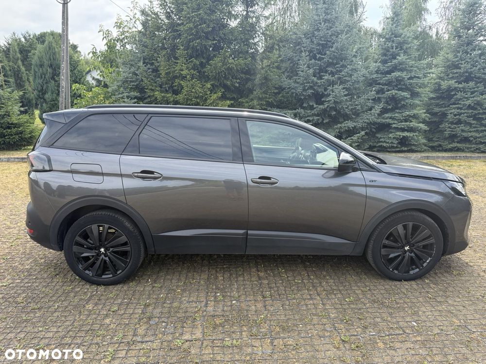 Peugeot 5008 - 5