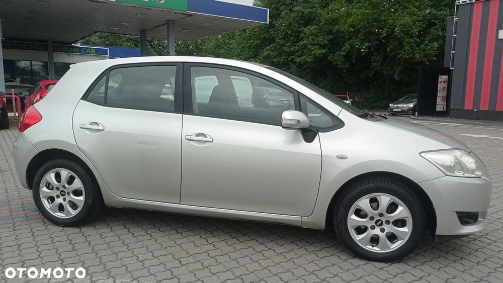 Toyota Auris 1.6 VVT-i Premium MM - 8