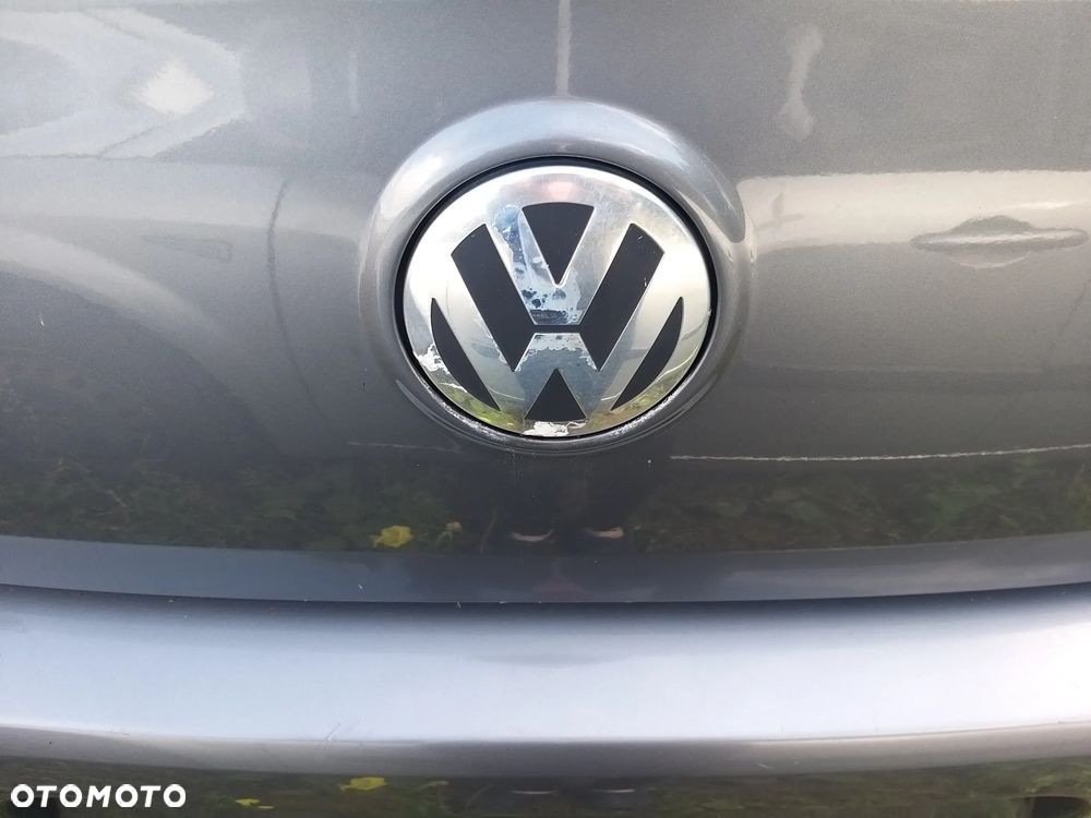Volkswagen Passat B6 2,0 tdi klapa bagażnika tył sedan kolor lakieru LA7T - 3