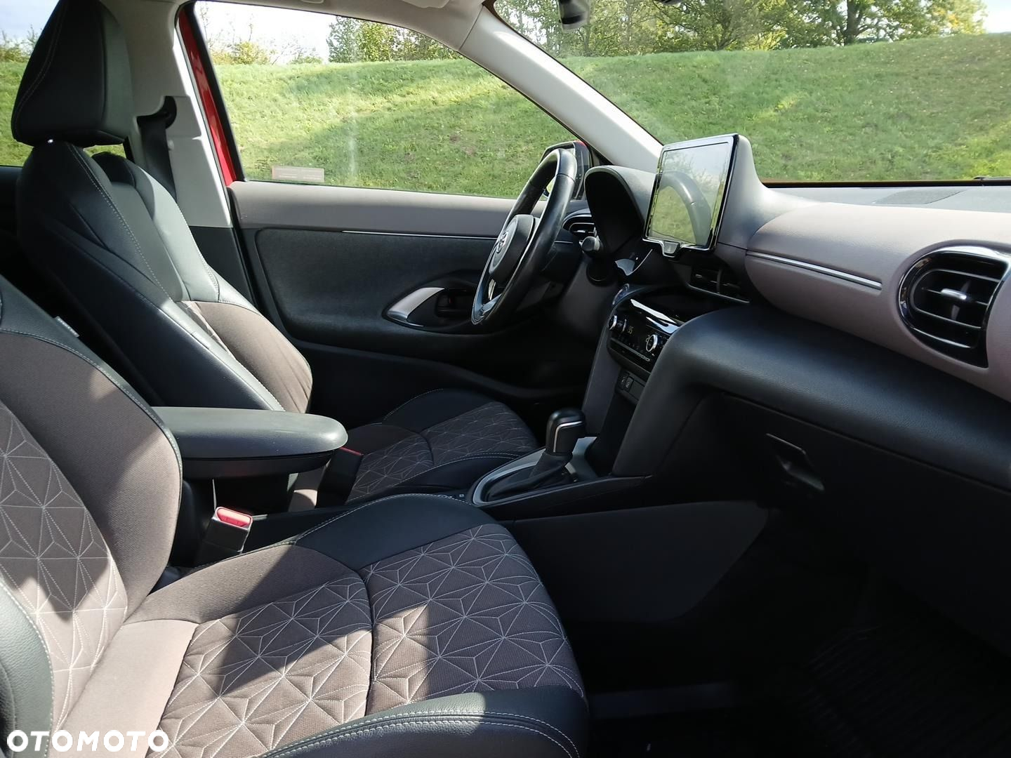 Toyota Yaris Cross - 16
