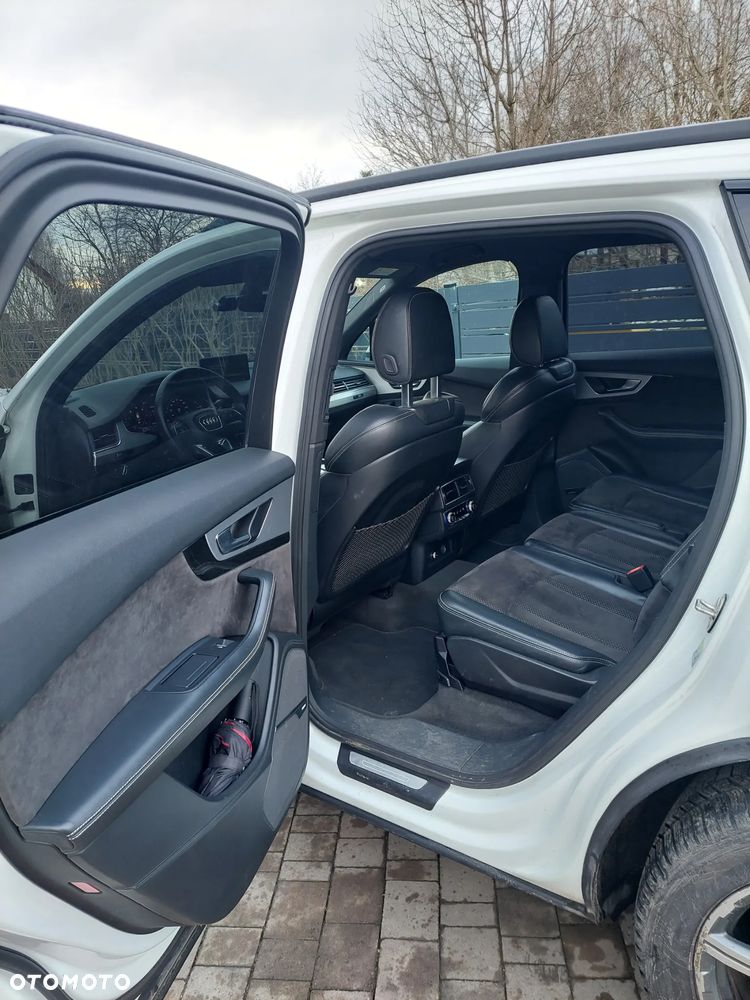Audi Q7 - 13