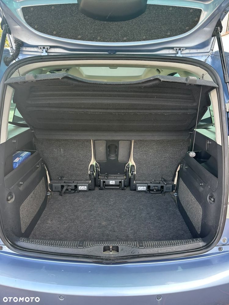 Skoda Roomster - 6