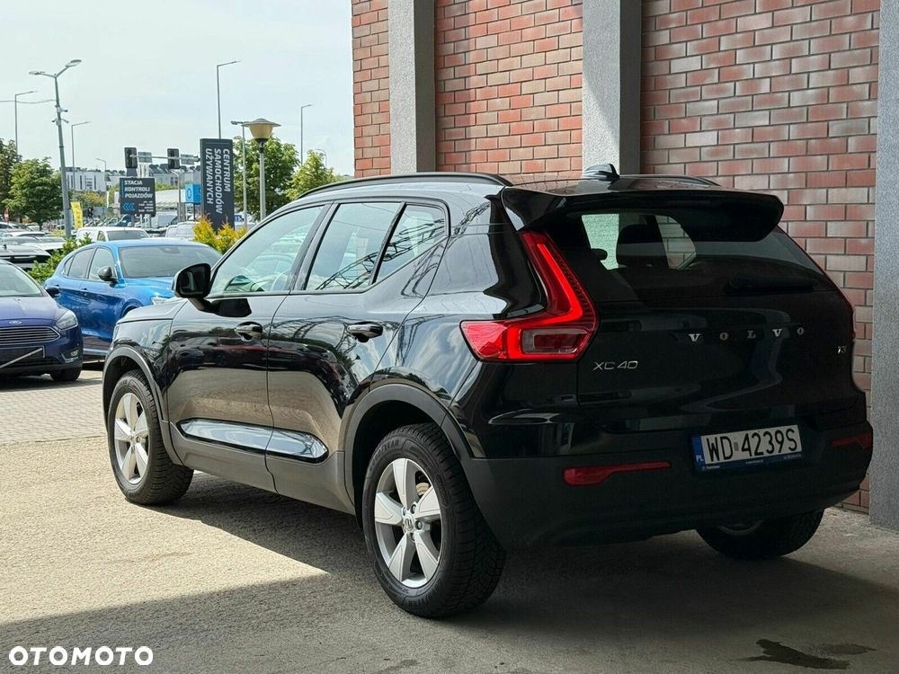 Volvo XC 40 - 3