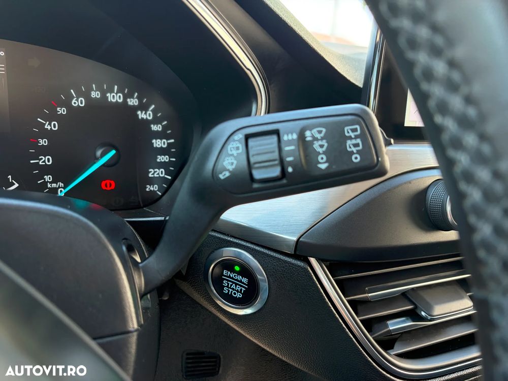 Ford Focus 1.5 EcoBlue Titanium X - 21