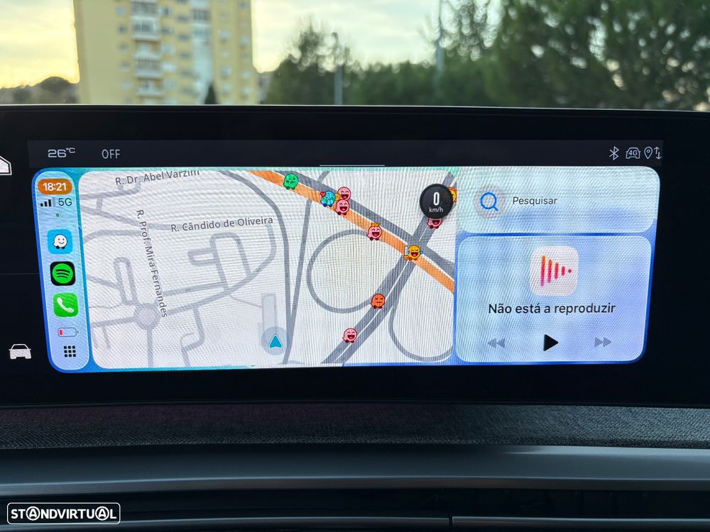Peugeot 5008 1.2 Hybrid Allure e-DCS6 - 17