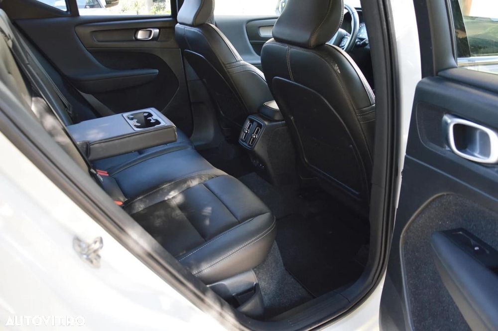 Volvo XC 40 D3 Inscription - 24