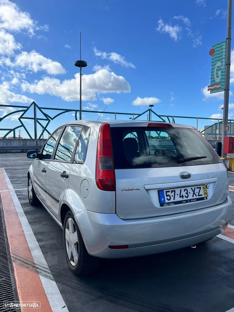 Ford Fiesta - 4