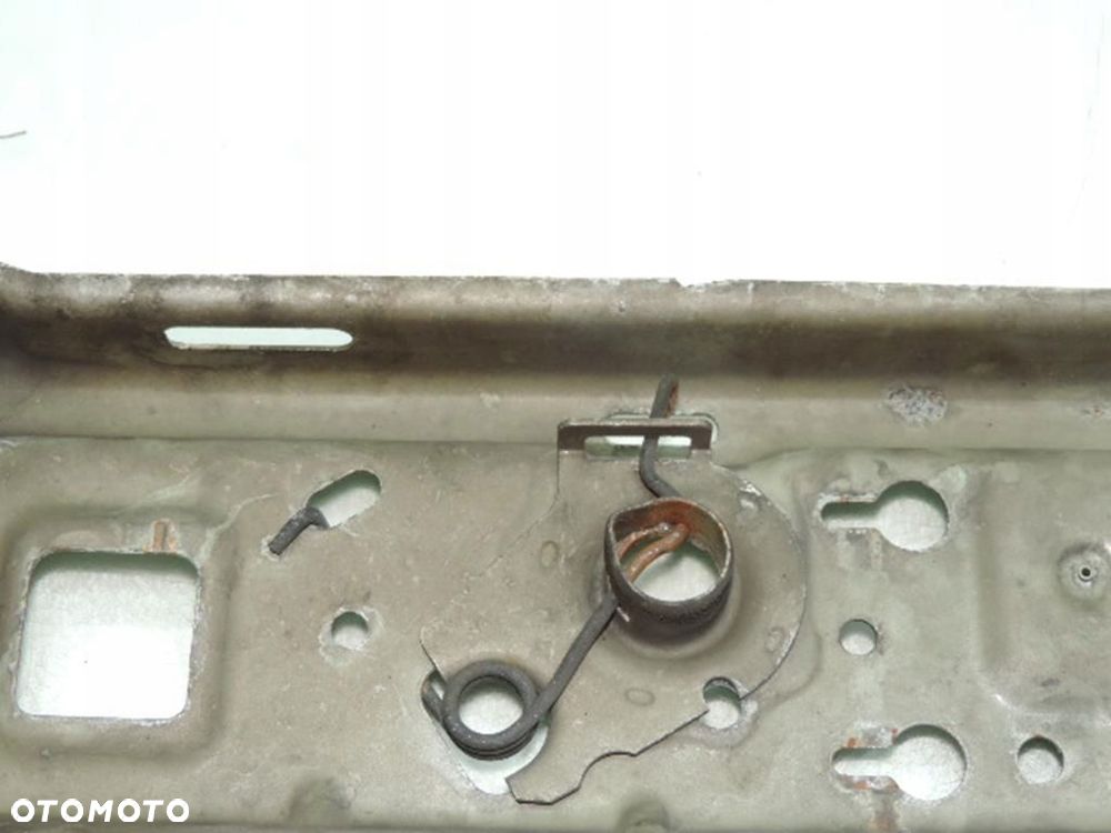 PAS PRZEDNI GÓRNY OPEL ASTRA H - 5
