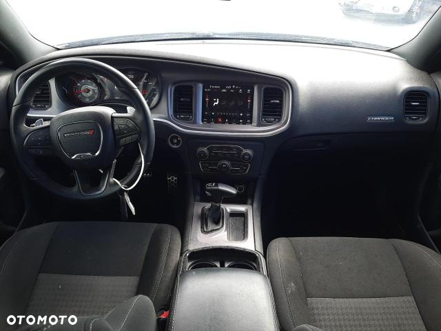 Dodge Charger 5.7 R/T - 9