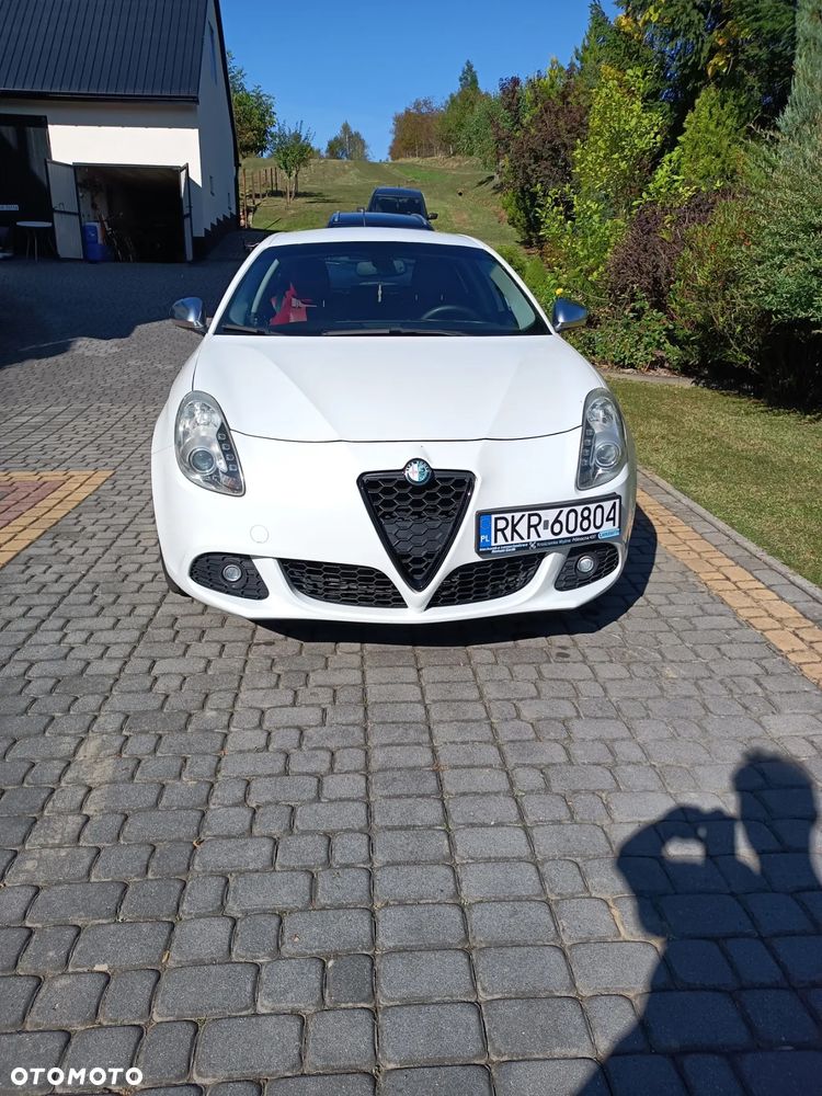 Alfa Romeo Giulietta 2.0 JTDM Veloce - 2