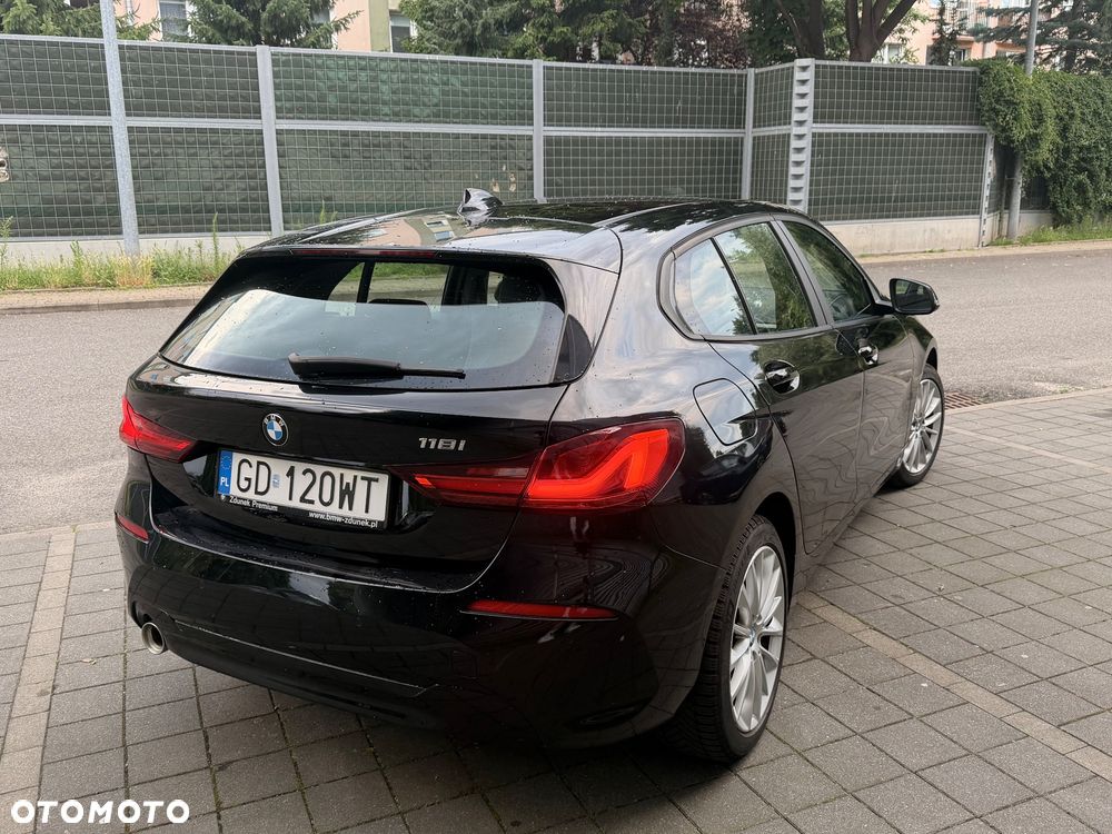 BMW Seria 1 118i - 5