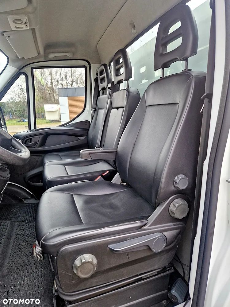 Iveco 35C16 - 16
