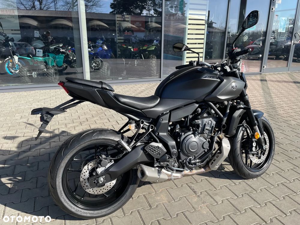 Yamaha MT - 3