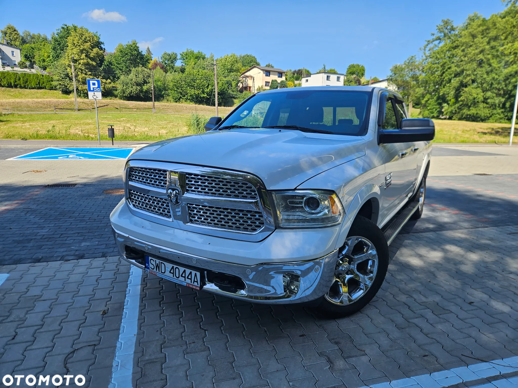 Dodge RAM TRX - 2