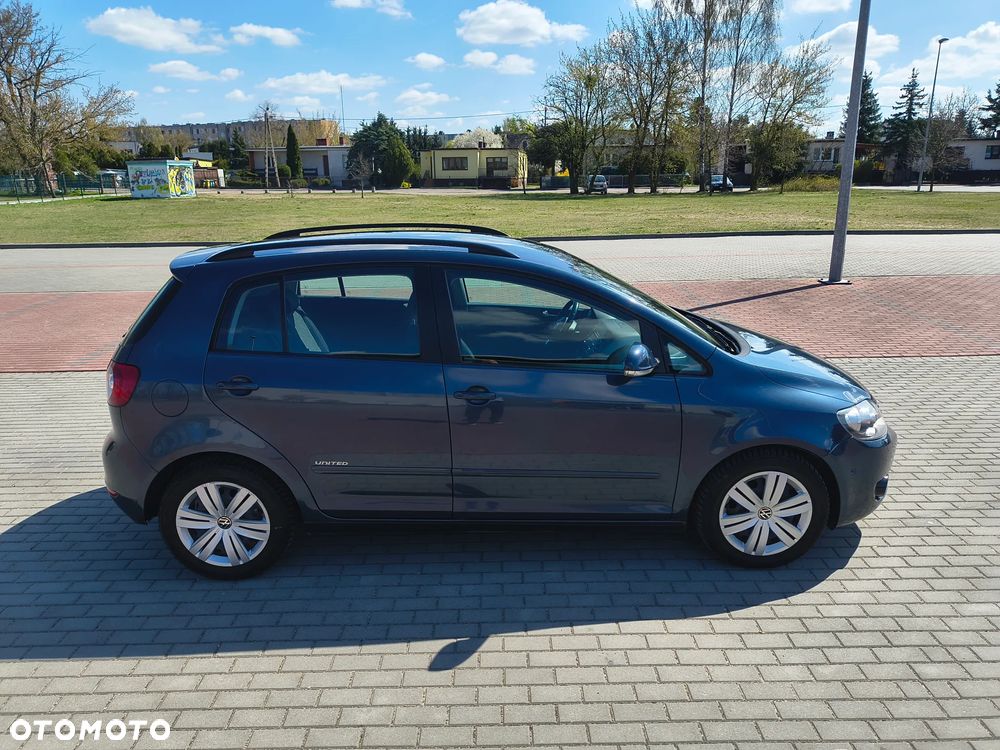 Volkswagen Golf Plus 2.0 TDI DPF Comfortline - 6