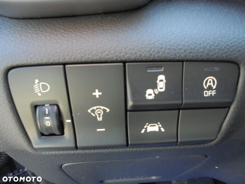 Kia Sportage 1.6 GDI 2WD DREAM-TEAM EDITION - 9