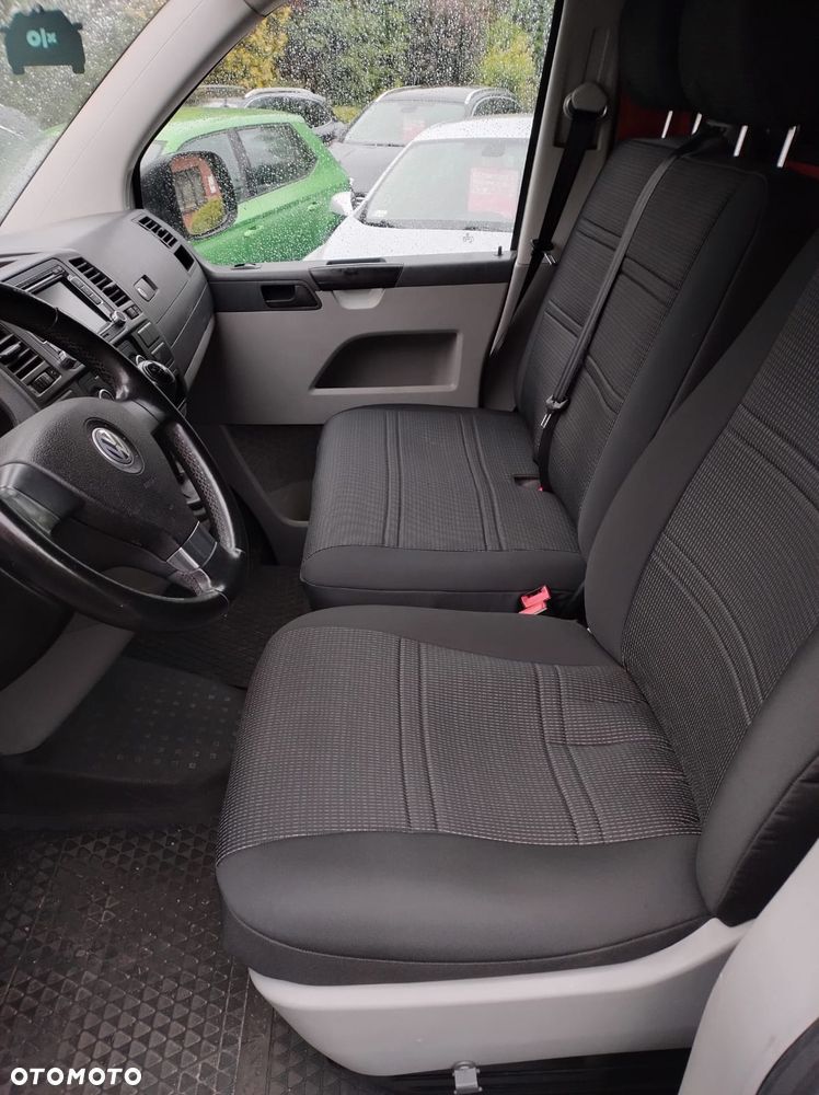 Volkswagen Transporter - 23