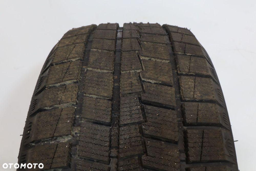 OPONA OPONY 4 SZT SUNNY WINTER CROSS ZIMA  225/45/17 25R - 4