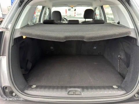 Peugeot 2008 1.2 PureTech Active - 27