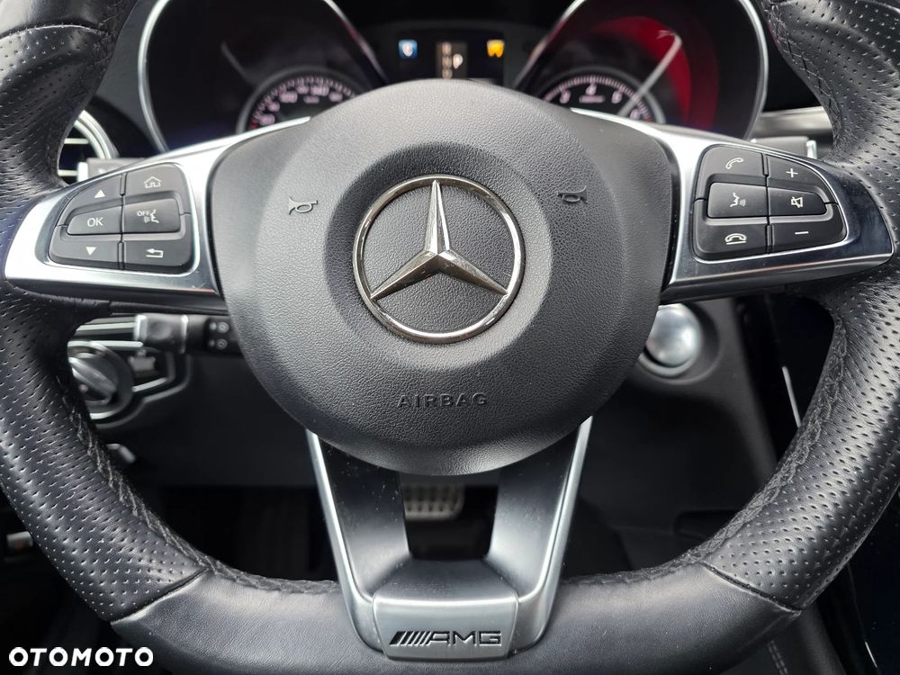 Mercedes-Benz GLC 250 4Matic 9G-TRONIC AMG Line - 19