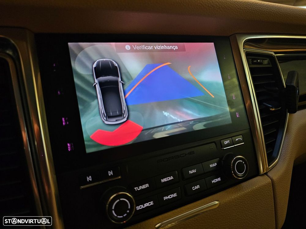 Porsche Macan S - 16