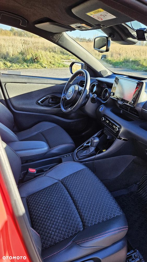 Toyota Yaris Hybrid 1.5 Premiere Edition - 20