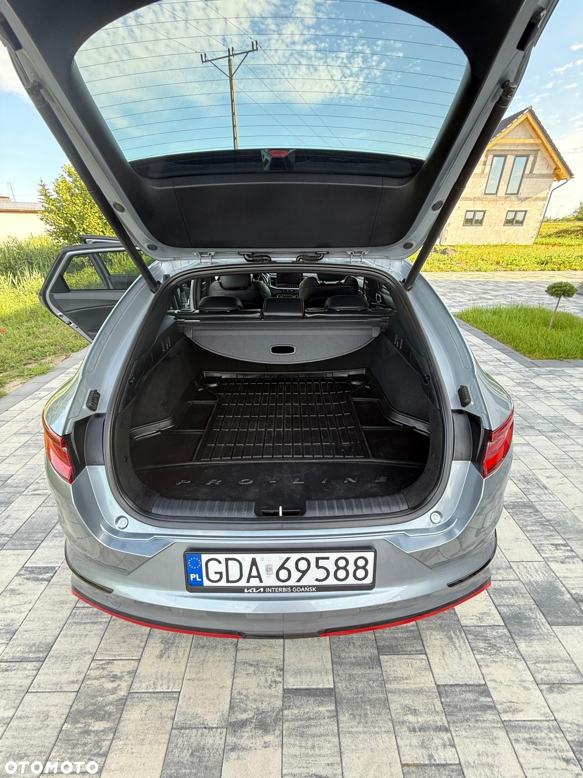 Kia ProCeed 1.6 T-GDI GT DCT - 12