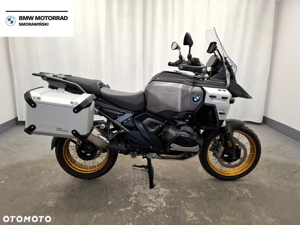 BMW R - 9