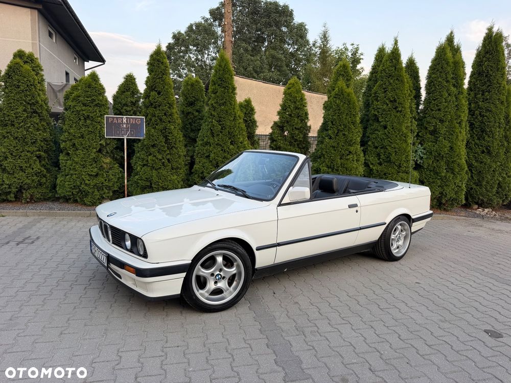 BMW Seria 3 320i - 1