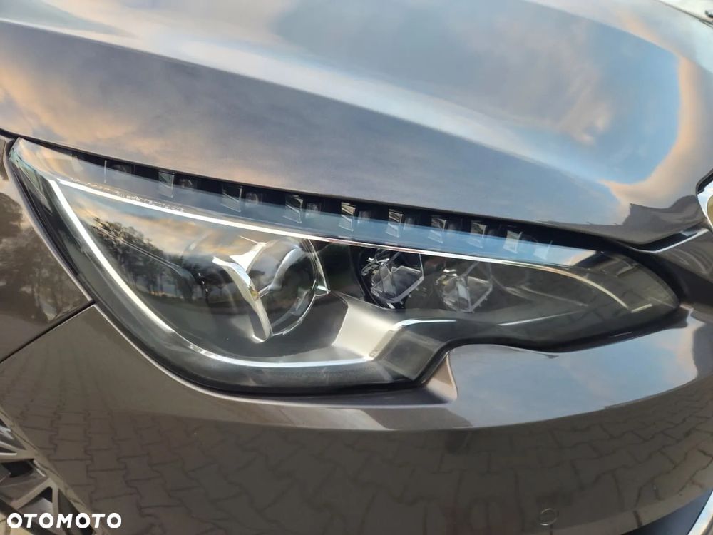 Peugeot 308 1.6 e-HDi Access S&S - 26