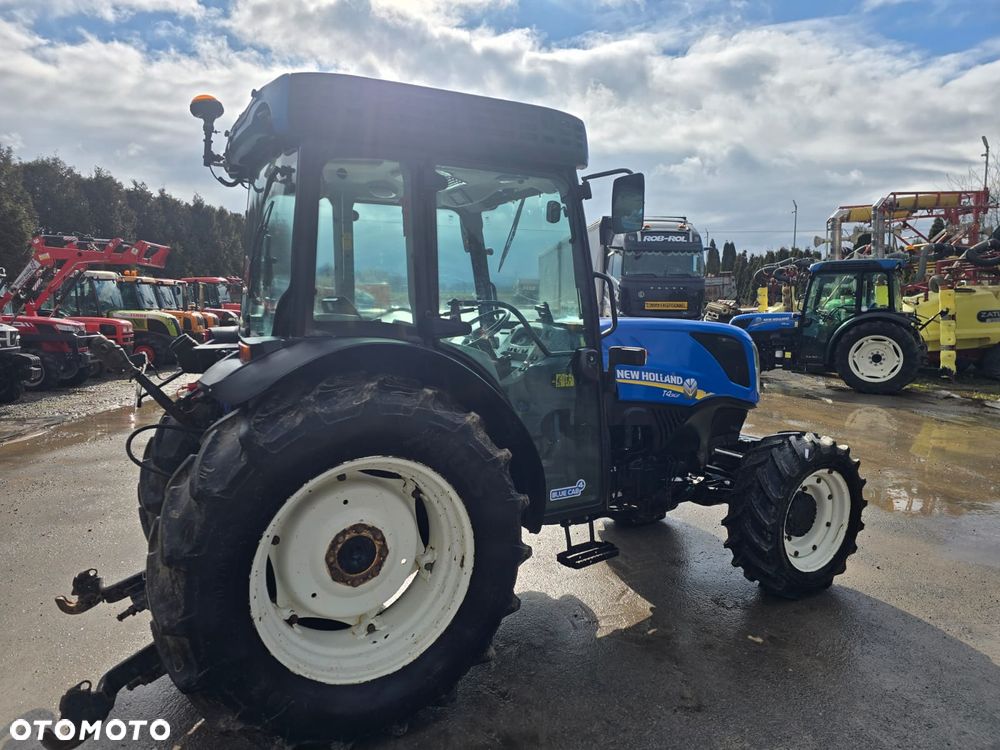 New Holland T4.90F - 7