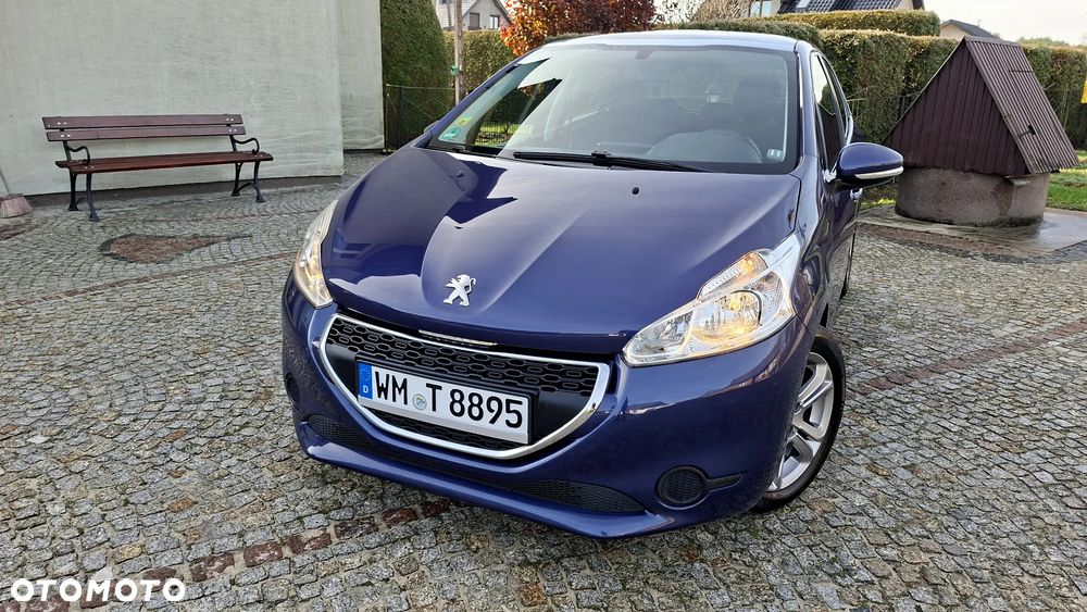 Peugeot 208 1.2 PureTech Allure - 4