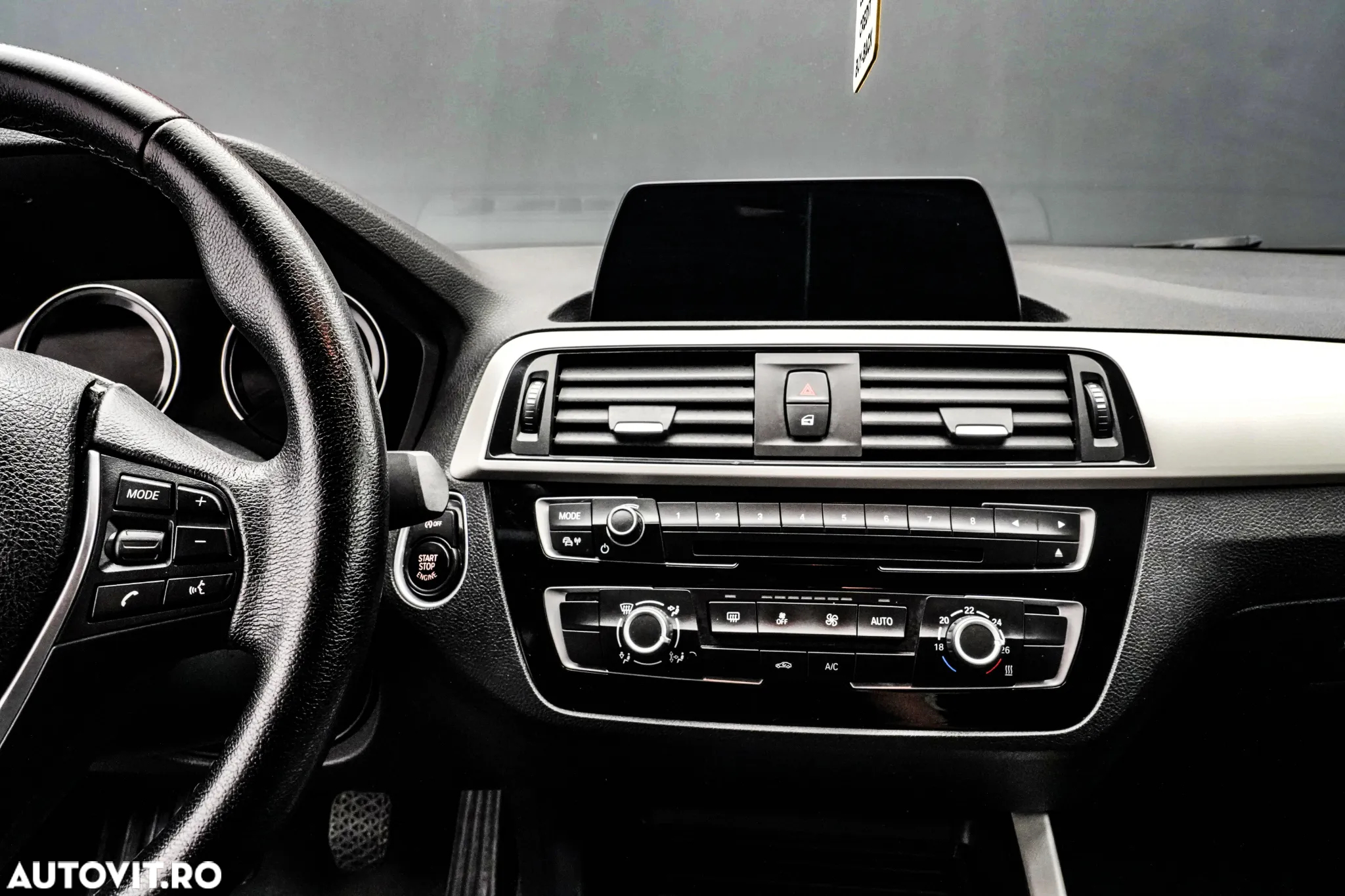 BMW Seria 2 218d Advantage - 19