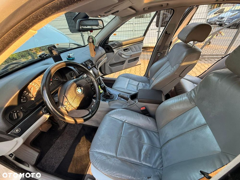 BMW Seria 5 - 8