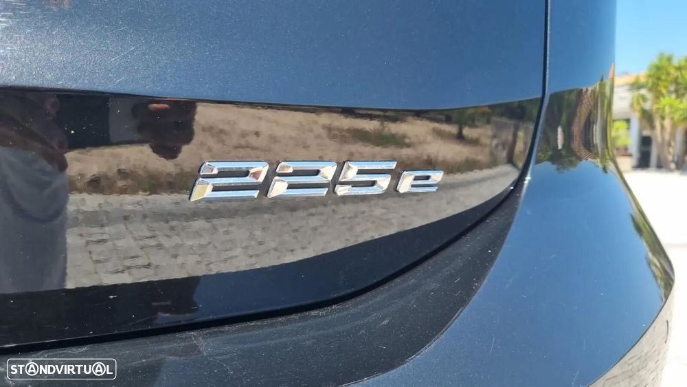 BMW 225xe Active Tourer e xDrive - 25