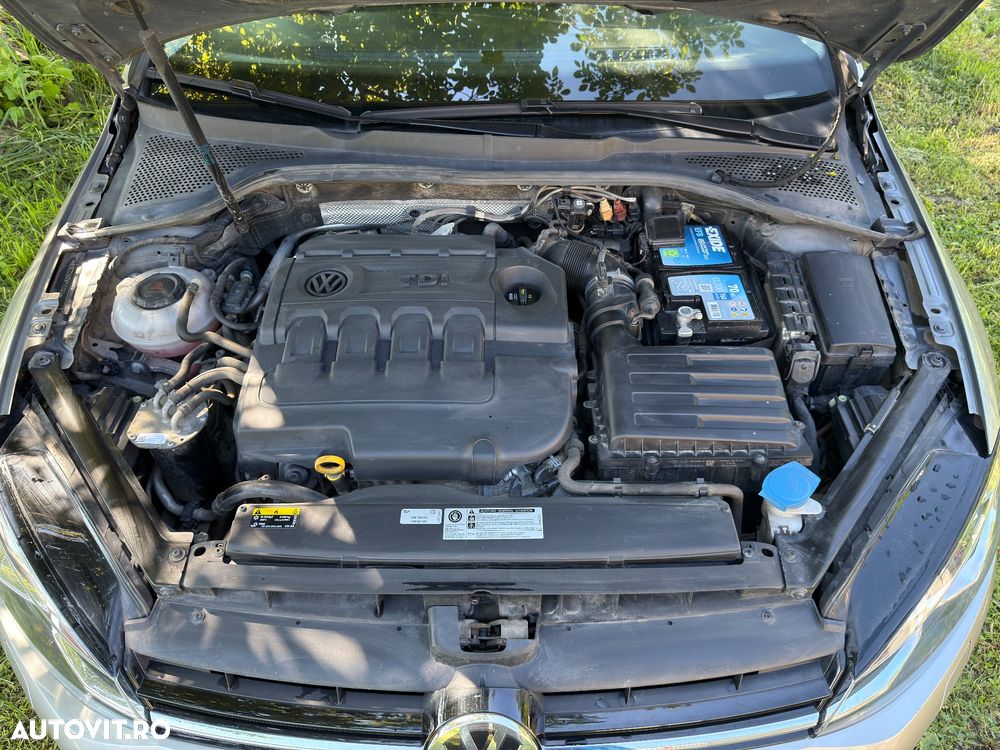 Volkswagen Golf 2.0 TDI DSG Comfortline - 20